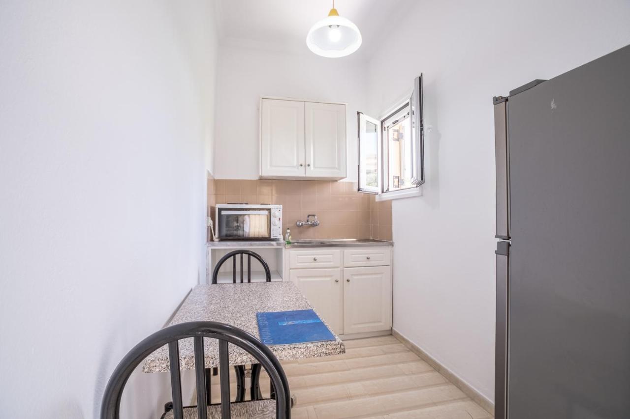 Dimitra Apartments G Гувія Екстер'єр фото